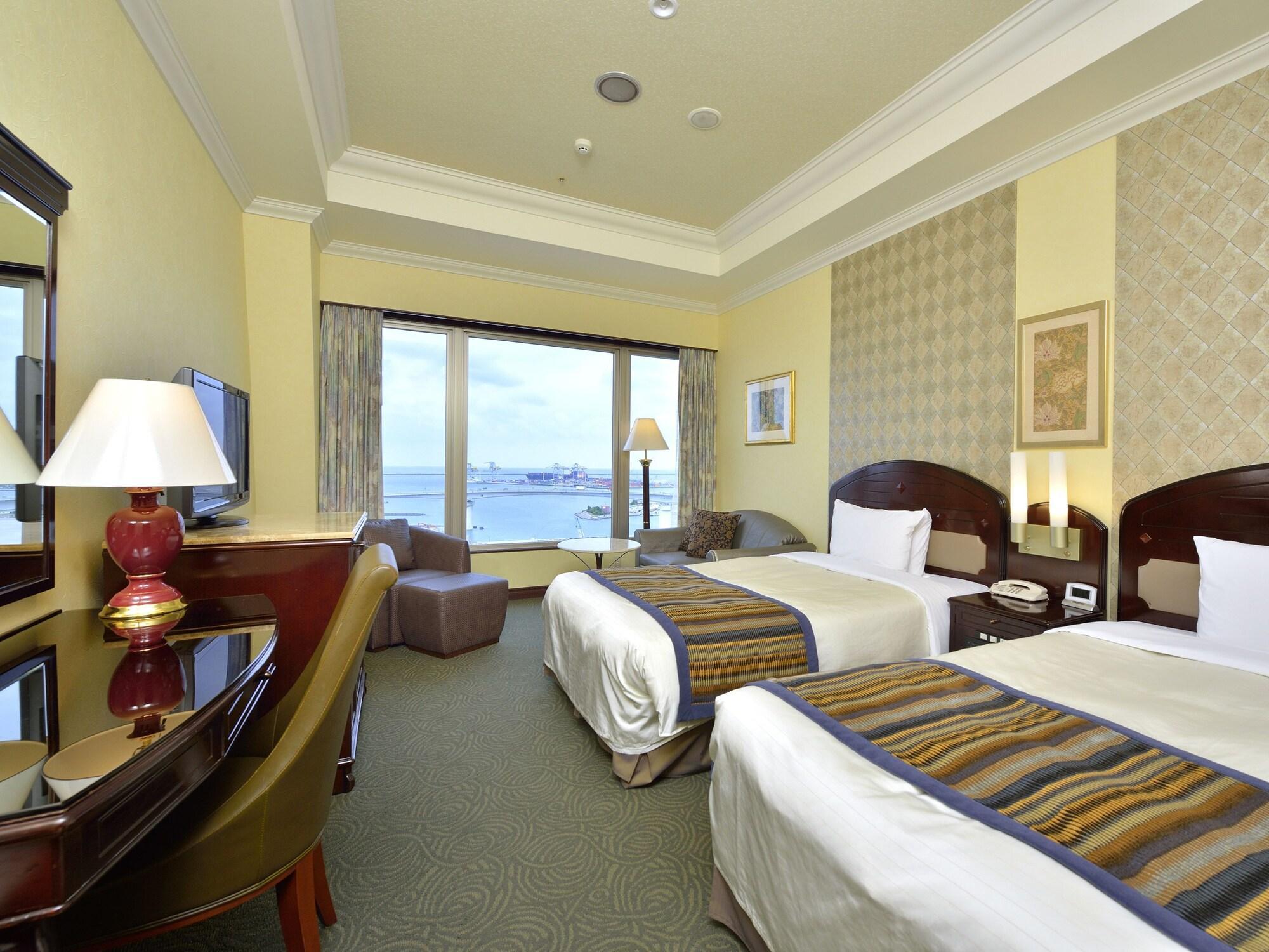 Okinawa Kariyushi Urban Resort Naha Exterior photo