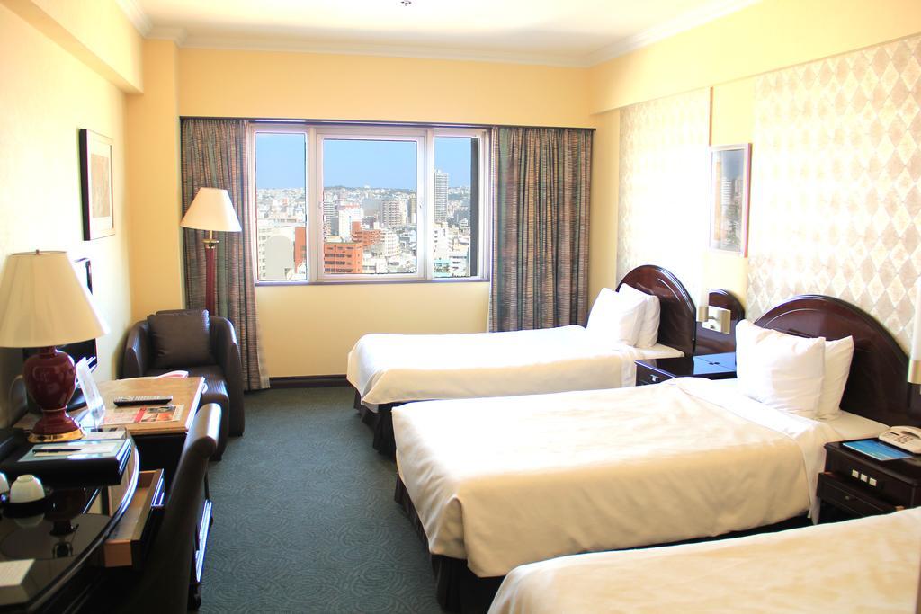 Okinawa Kariyushi Urban Resort Naha Room photo